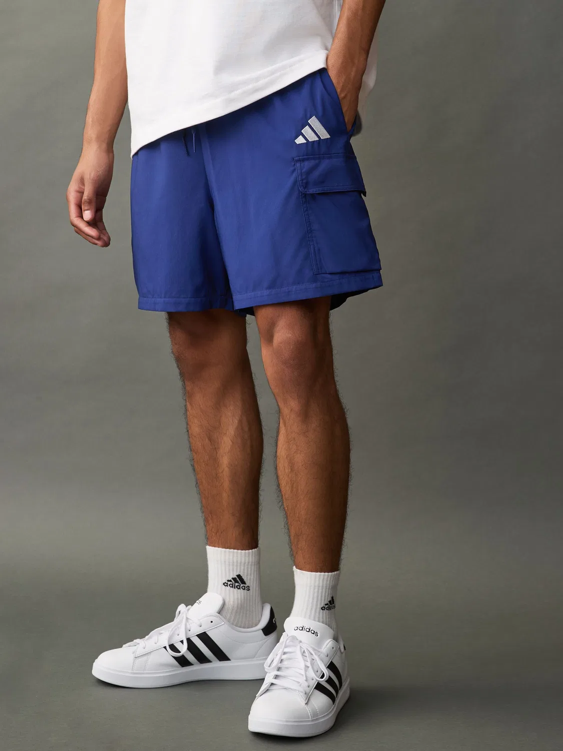 Шорты карго с логотипом adidas, синие