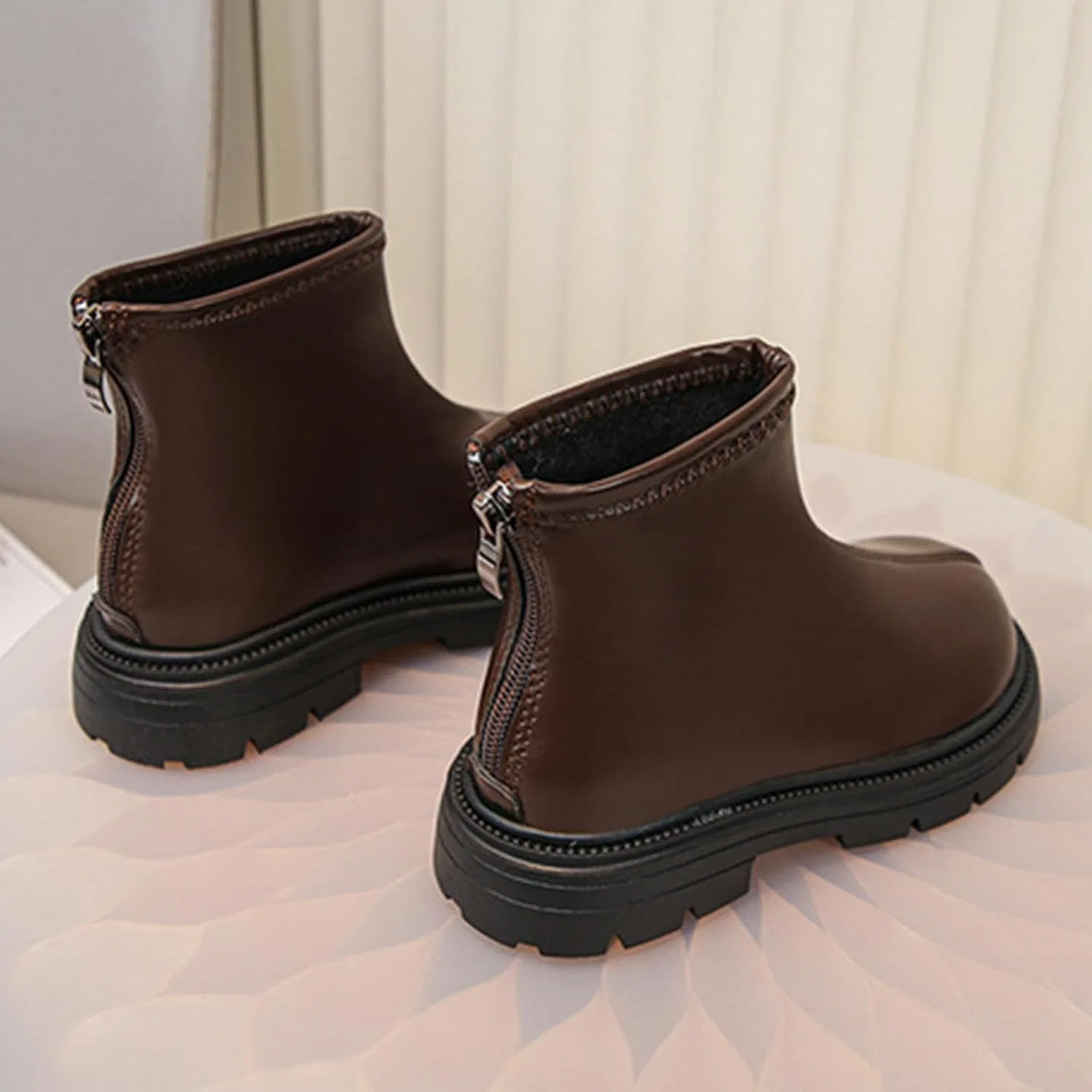 Детские ботинки для девочек с боковой молнией, модель Cute Combat Boots — фото 3