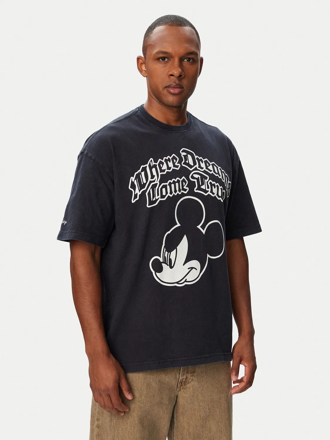 Мужская футболка свободного кроя Disney Mickey Mouse Dreams Adidas, черный