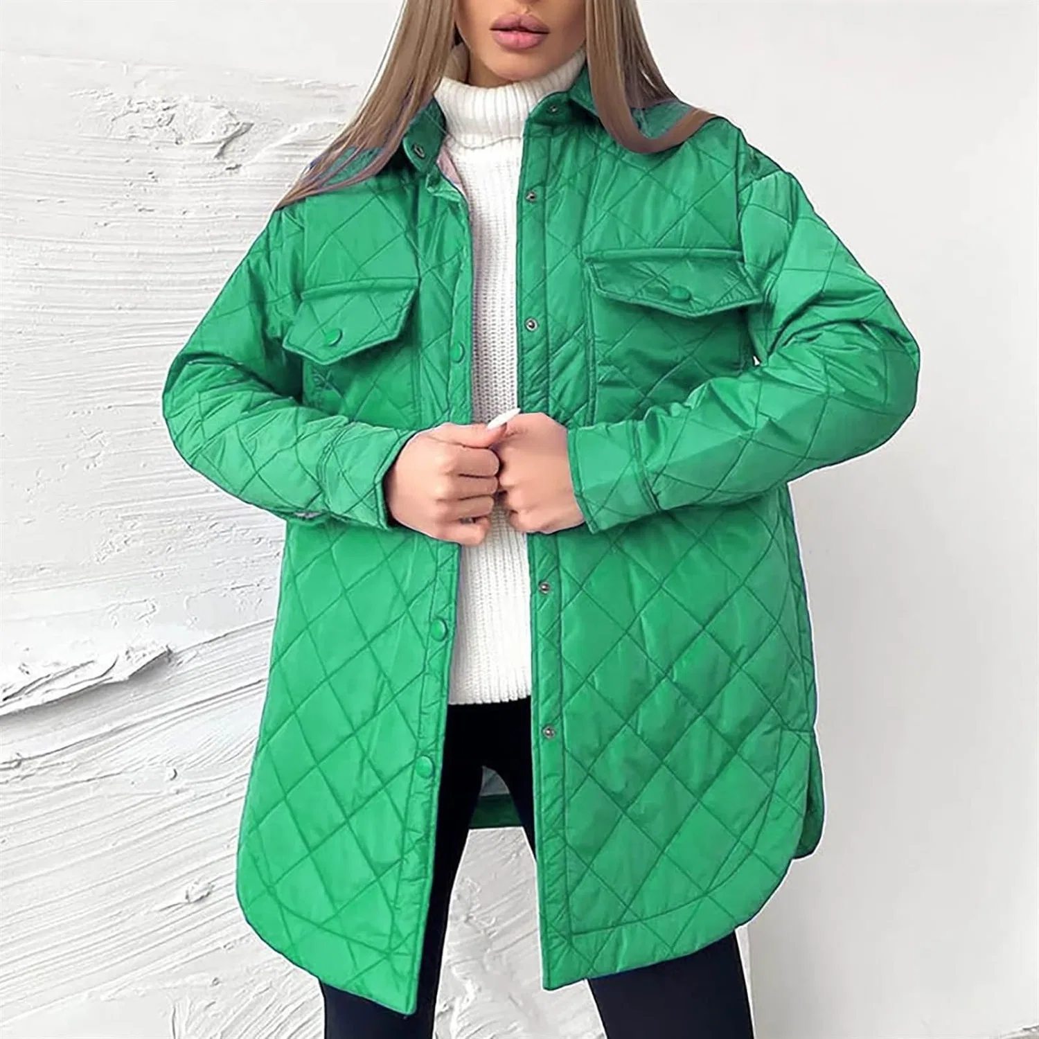 Женское утепленное пальто-пуховик с капюшоном, Green — фото 2