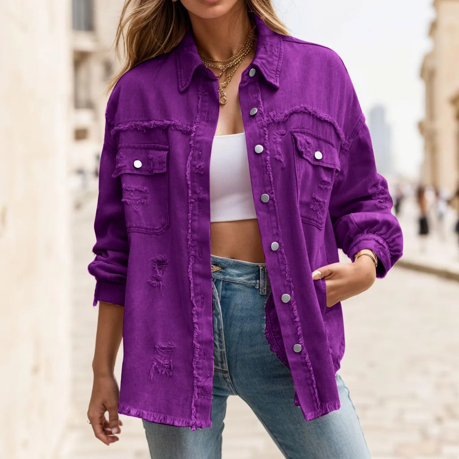 Женское джинсовое пальто оверсайз с рваными деталями, модель Boyfriend Ethnic, Viola — фото 3