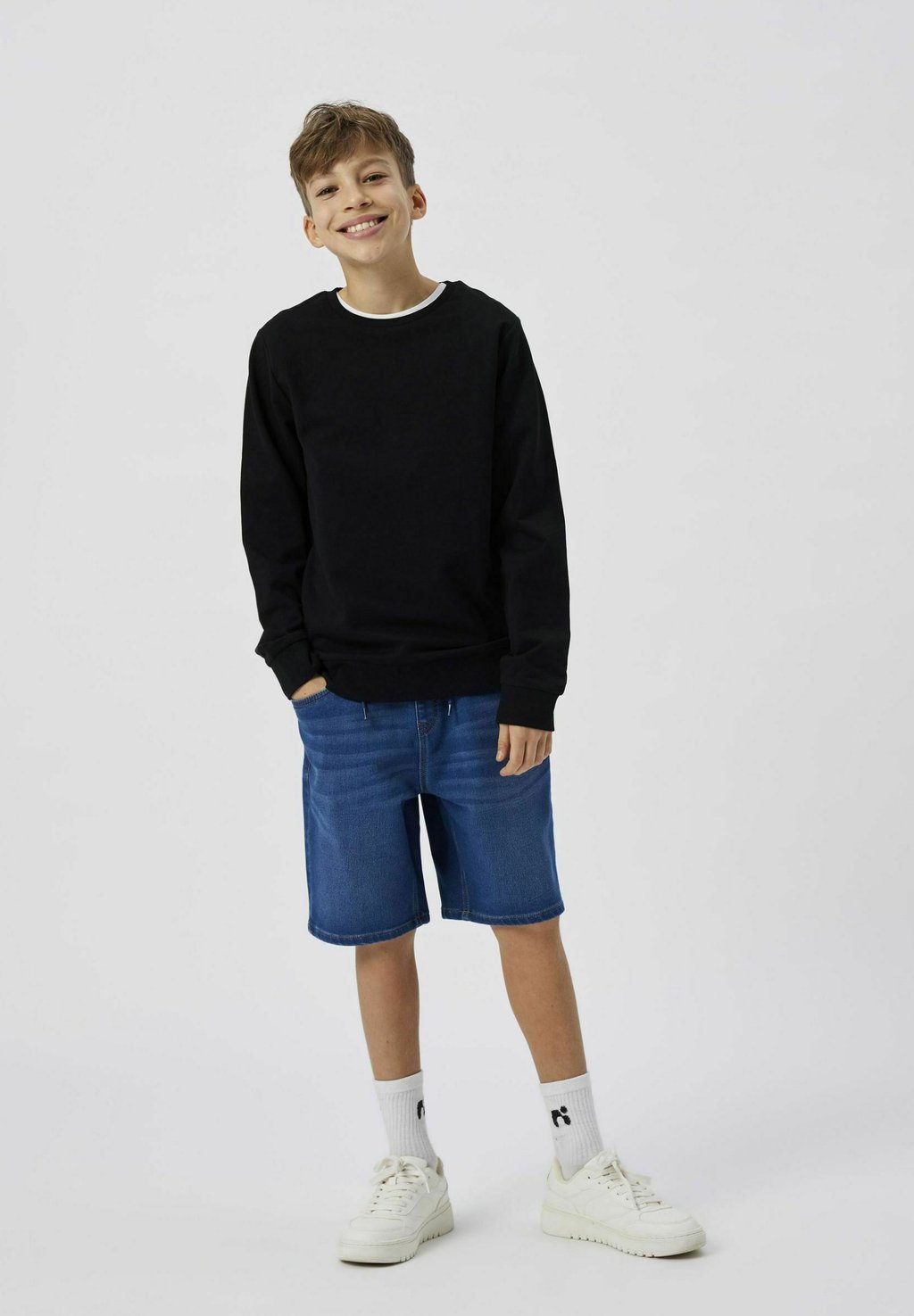 

Джинсовые шорты TWO SOON, цвет Medium Blue Denim