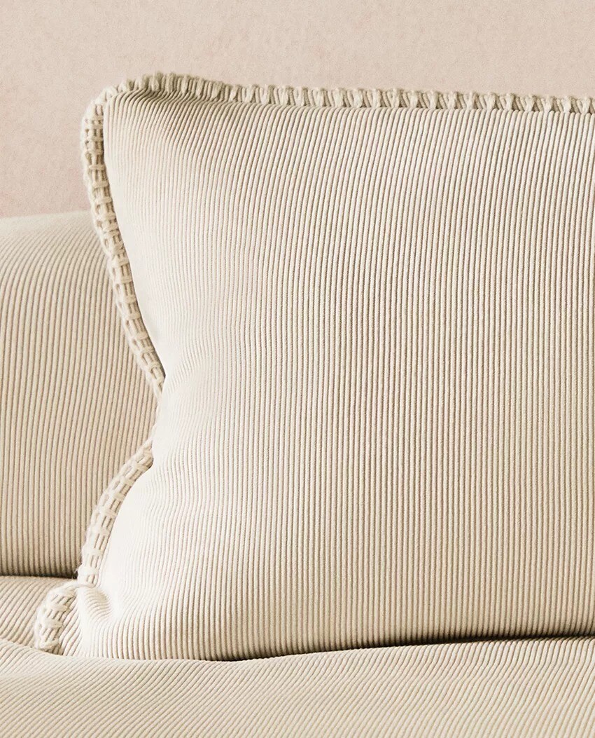 

Декоративная наволочка Zara Home Corduroy 30 x 50 см, бежевый