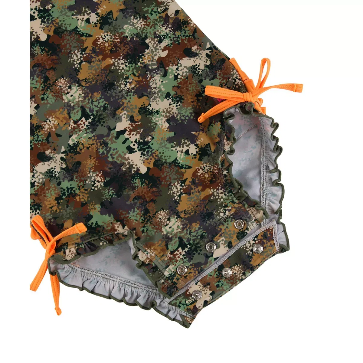 Детский купальник для девочек с длинным рукавом RuffleButts, Classic Camo — фото 3