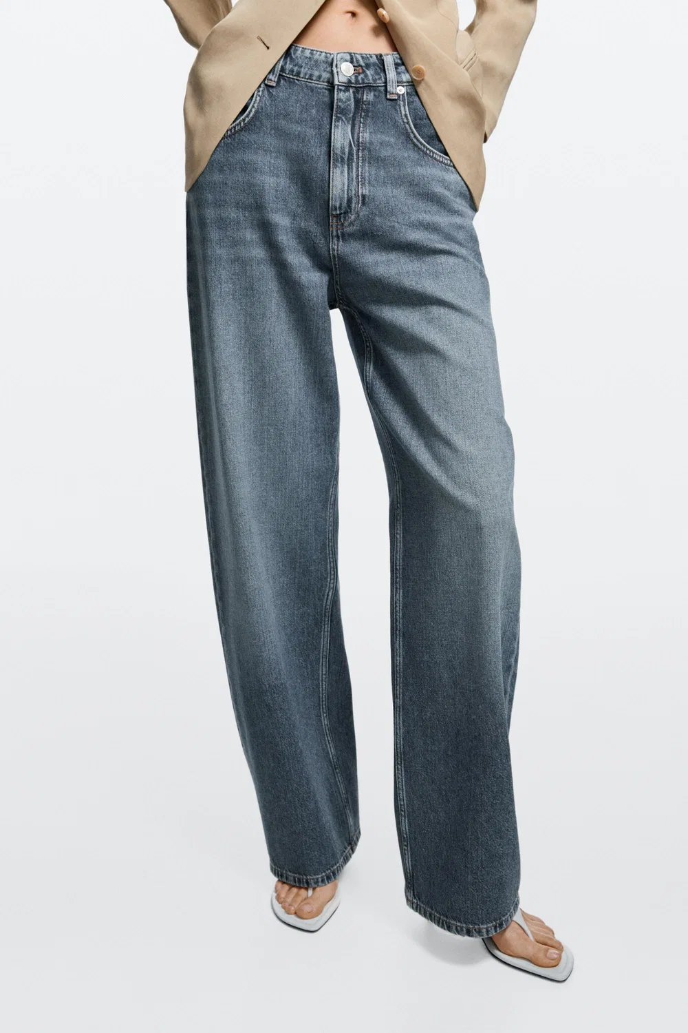 Джинсы Massimo Dutti Mid-Waist Barrel Fit, средне-синий