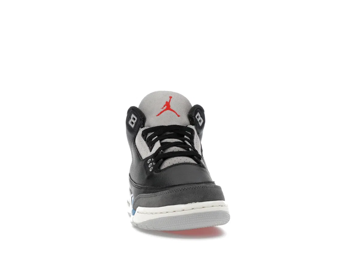 Детские кроссовки с кожаным верхом Jordan 3 Retro OG Rare Air Jordan, Black/Chile Red/Neutral Grey/Military Blue/Coconut Milk — фото 2