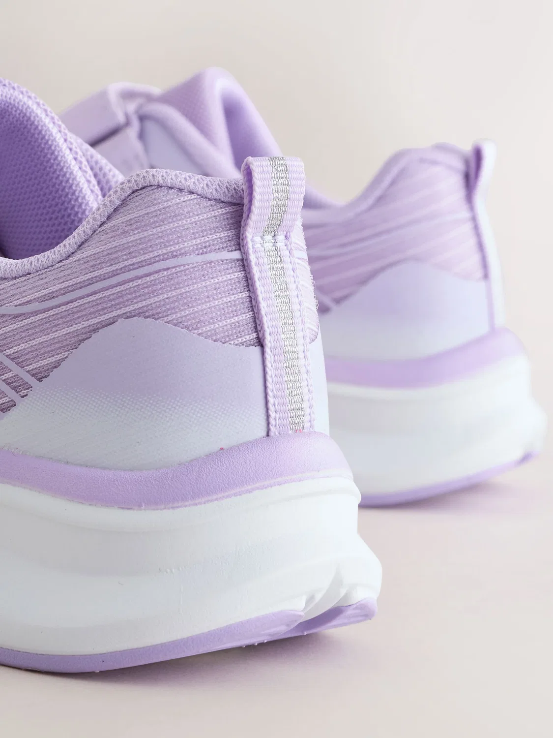 Кроссовки на шнуровке Elastic Lace-Up Next, сиреневый — фото 3