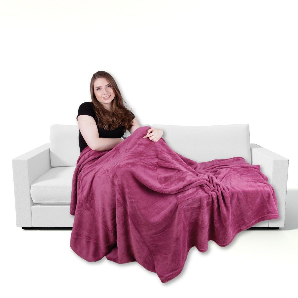 

Мягкий плед из микрофибры, цвет: старая роза, размеры: 220х240 см. Bestgoodies, розовый