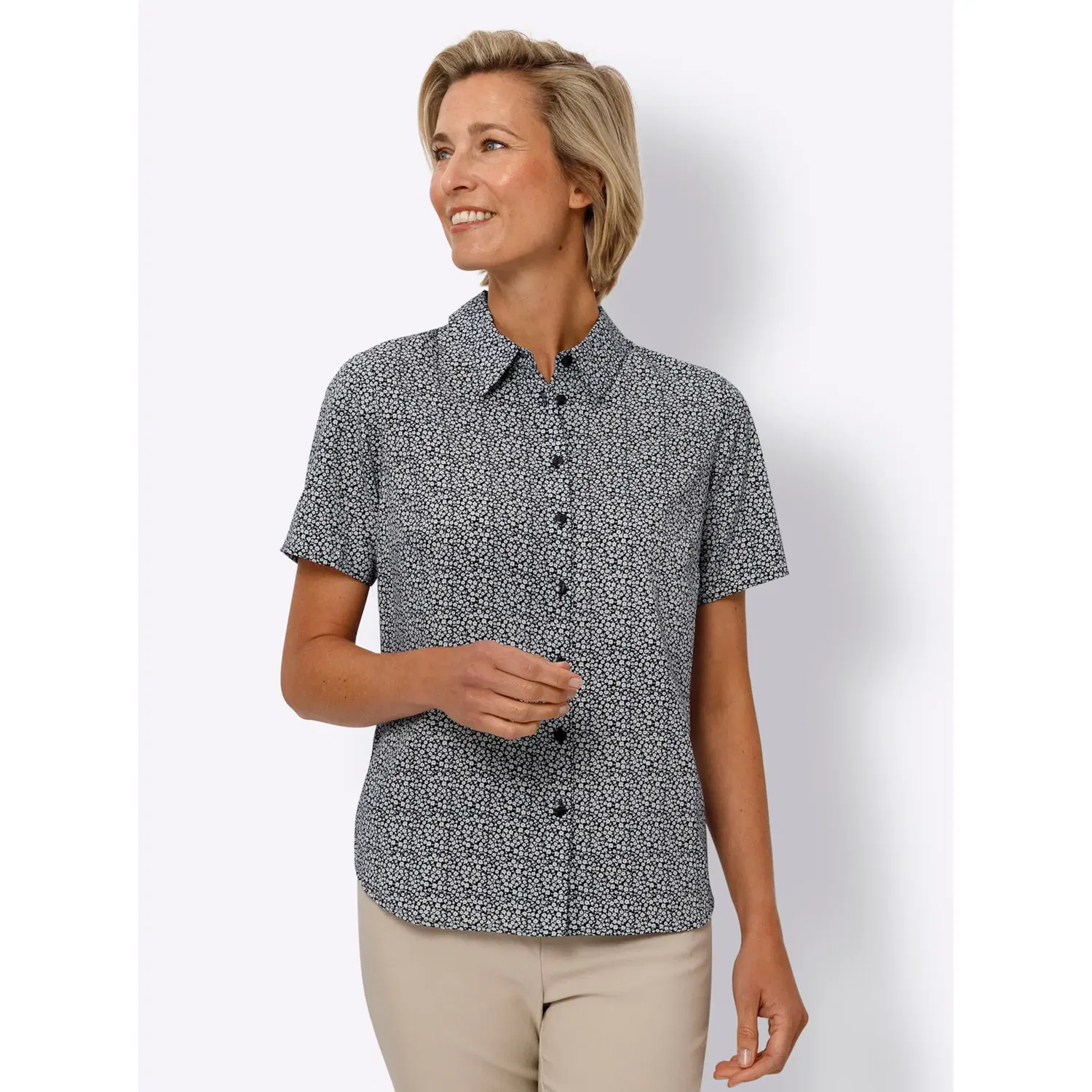 Женская блуза с коротким рукавом с цветочным принтом Classic Basics, Marine-White — фото 2