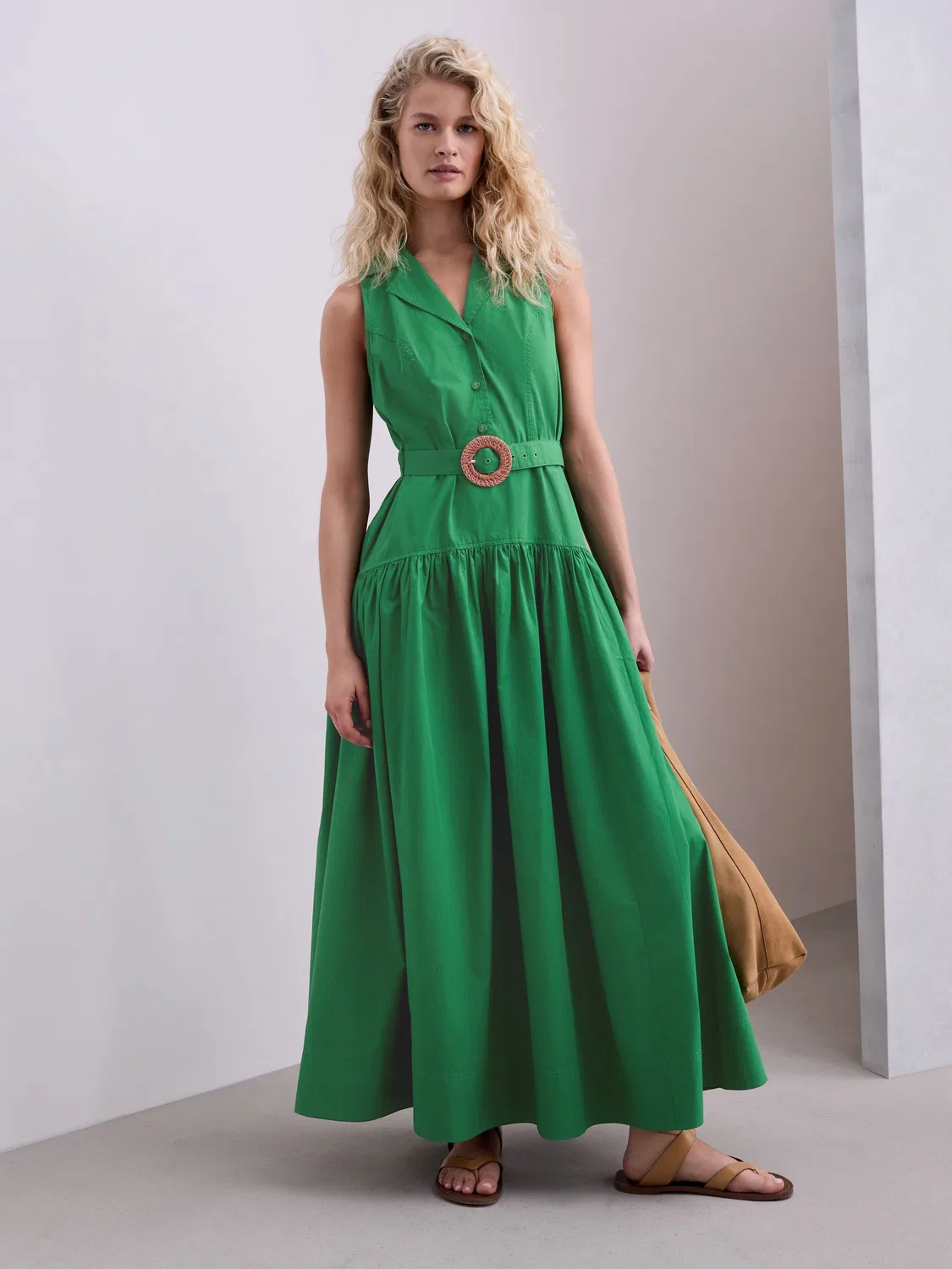Платье-рубашка миди с поясом, Green Cotton Sleeveless Midi Belted Shirt Dress Next, зеленый — фото 2