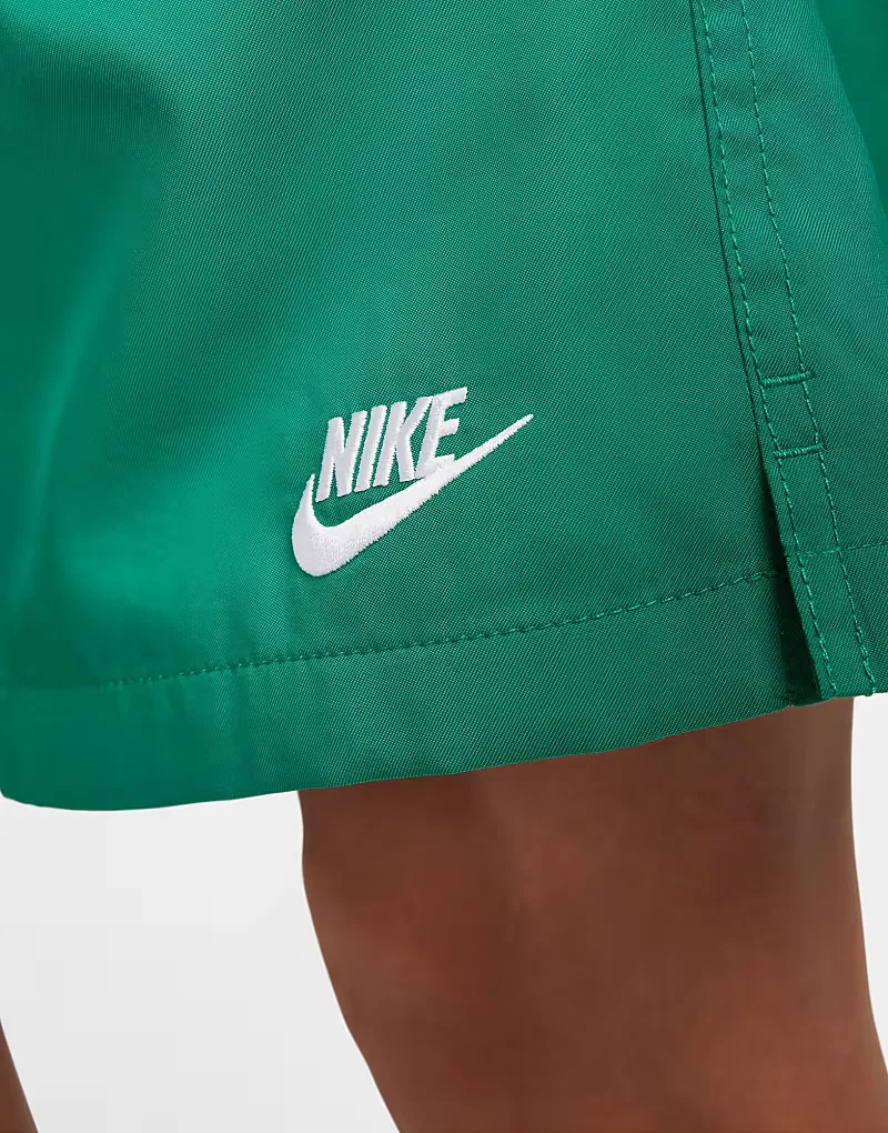 Тканые шорты Nike Club, зеленый — фото 3