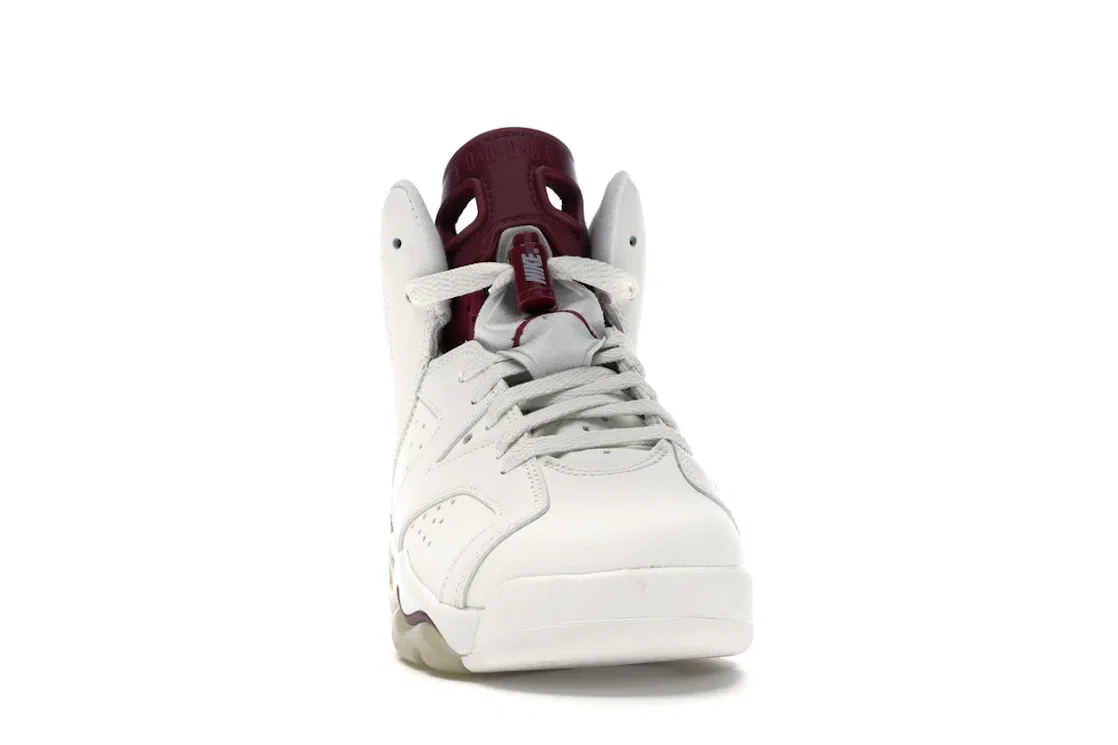 Детские кроссовки Lifestyle с цветовой гаммой Off White/New Maroon Jordan 6 Retro, Off White/New Maroon — фото 2