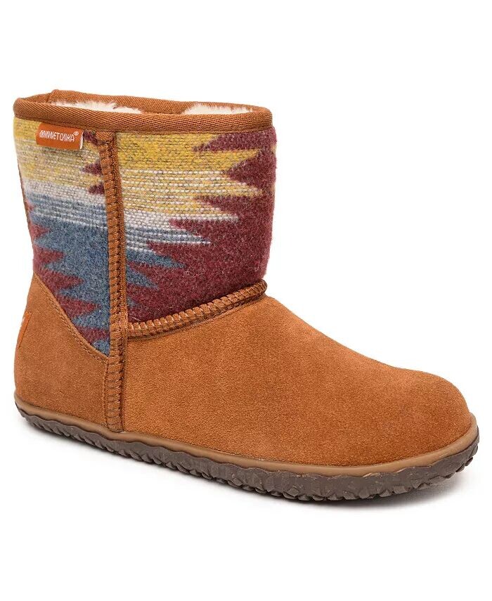 

Женские ботинки Tali до середины икры без застежки Minnetonka, коричневый