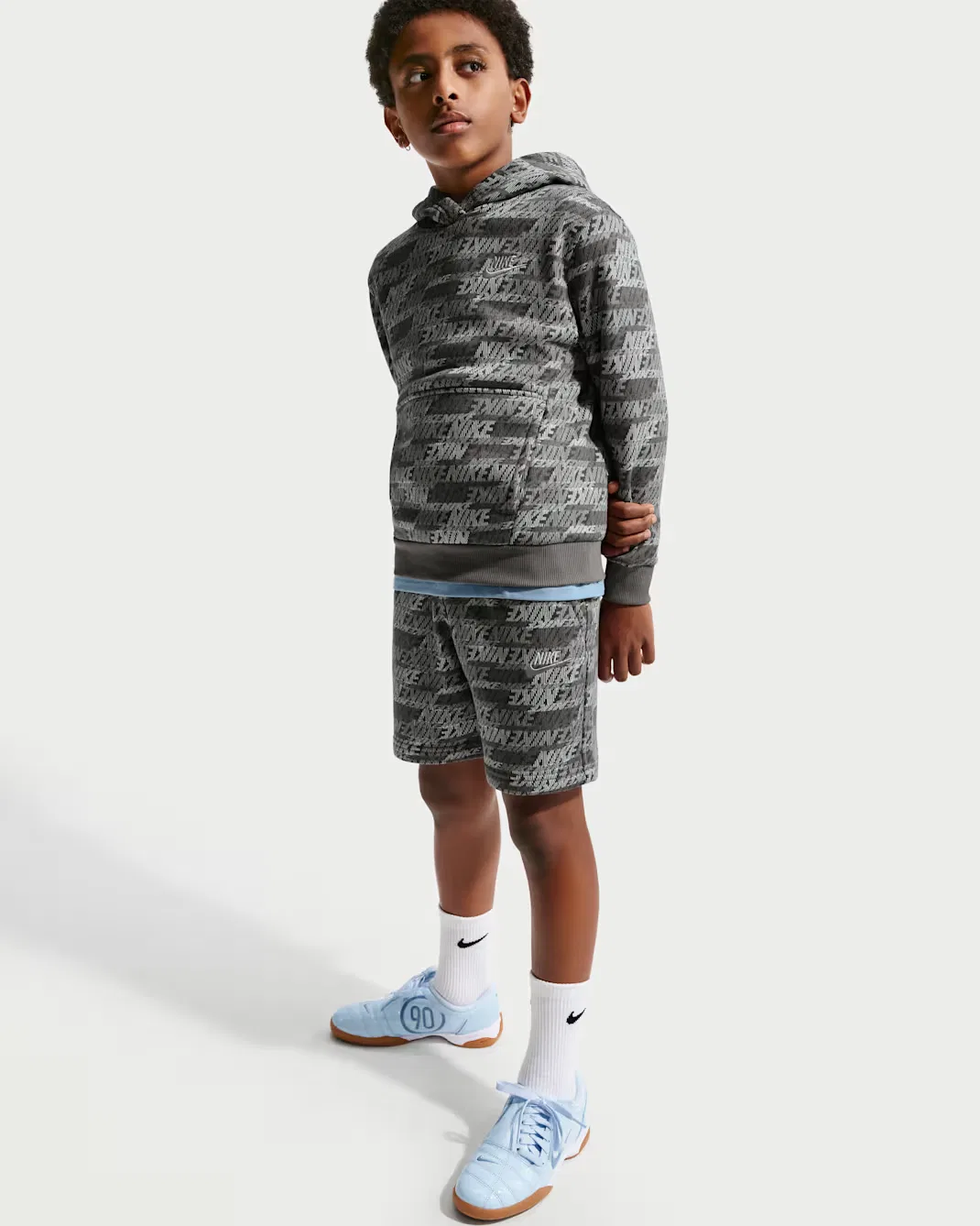 Детские шорты из французской махровой ткани Nike Sportswear Club Fleece, Cave Stone/Cave Stone/Moon Particle — фото 4