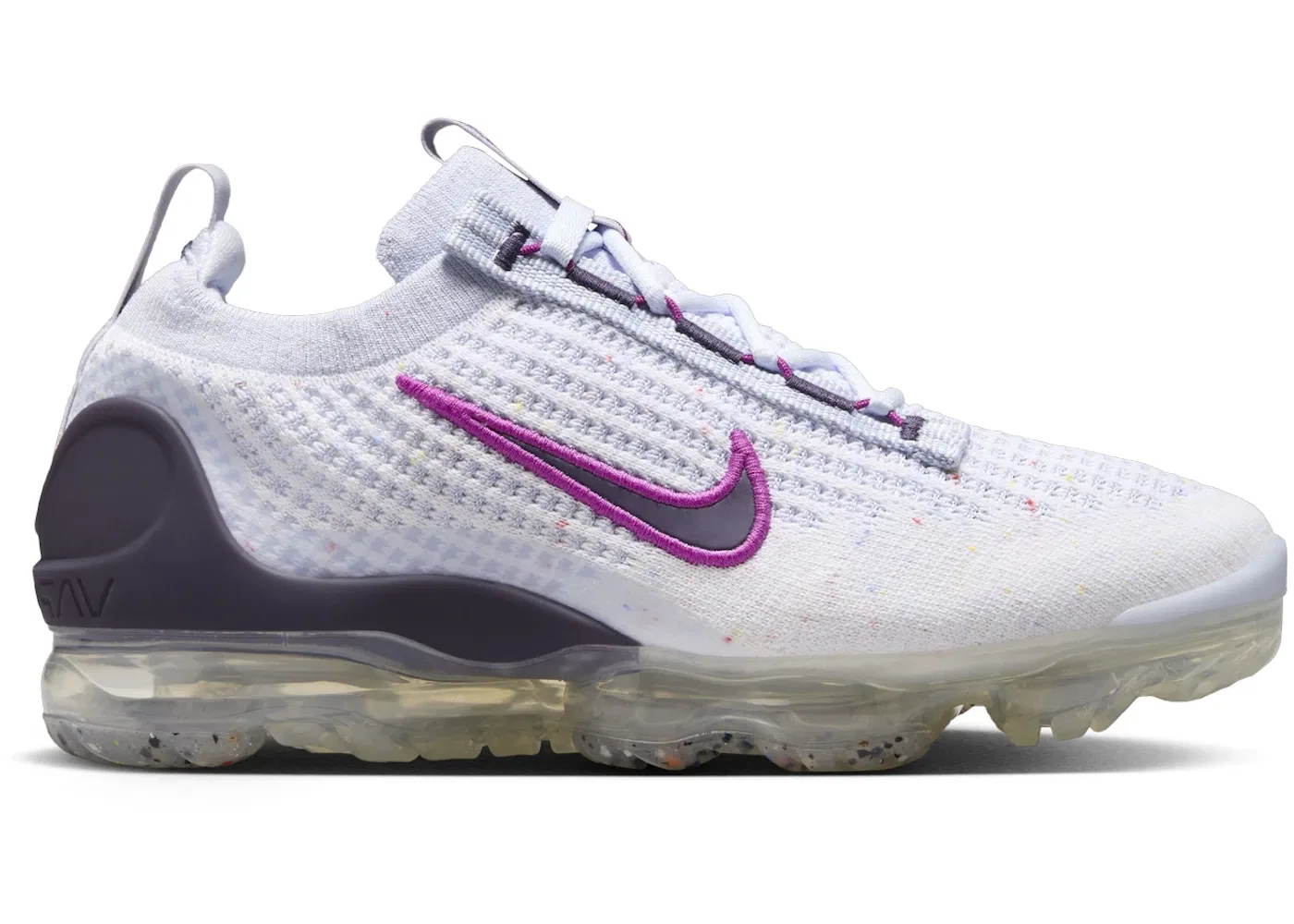 Детские кроссовки Lifestyle Nike Air VaporMax 2021 FK, White/Football Grey/Hot Fuchsia/Dark Raisin