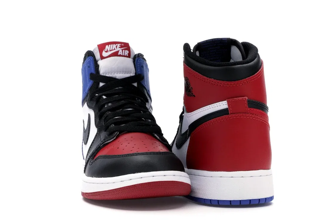 Детские кроссовки с контрастным дизайном Jordan 1 Retro Jordan, Black/Varsity Red-Varsity Royal — фото 2