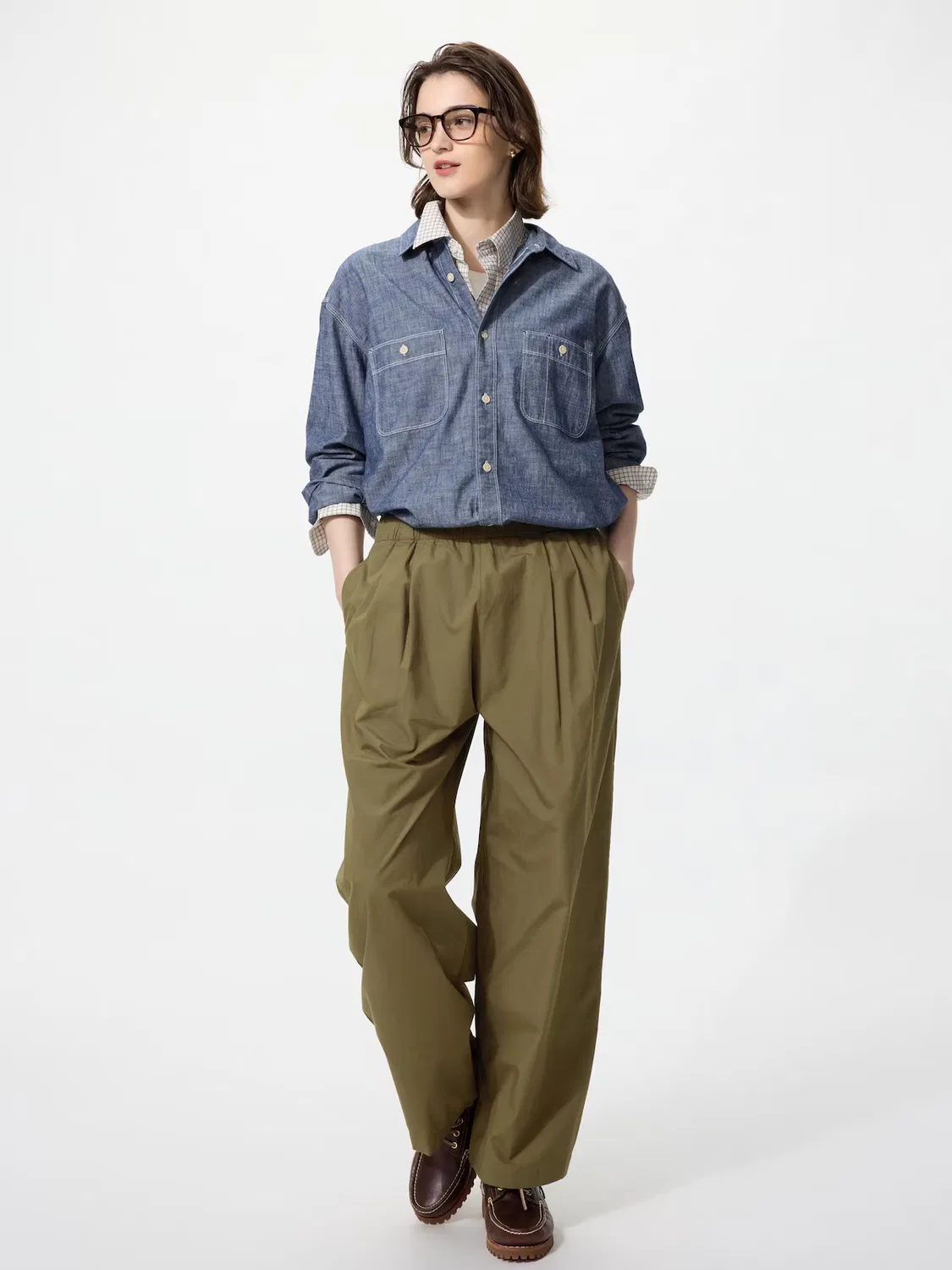 Брюки хлопок Uniqlo, свободного кроя, оливковый