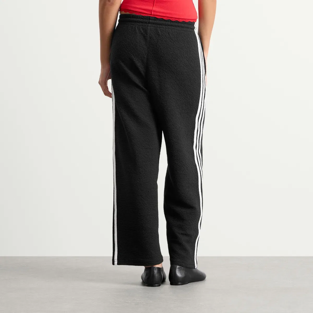 Женские спортивные брюки Firebird track pant Adidas, Black & Cloud White — фото 3