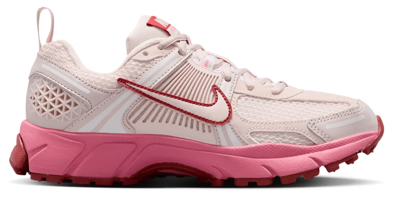 Кроссовки для мальчиков Nike Vomero 5, цвет Silt Red/Silt Red/Peony