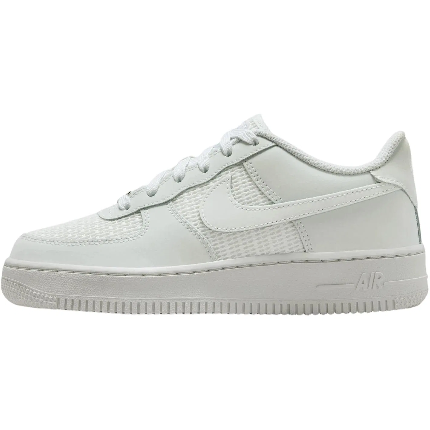 Детские кроссовки для скейтбординга Nike Air Force 1 Breathable Low Top, White