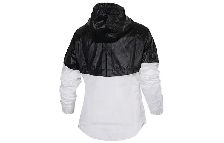 Куртка ветровка с принтом WindRunner Nike, черный