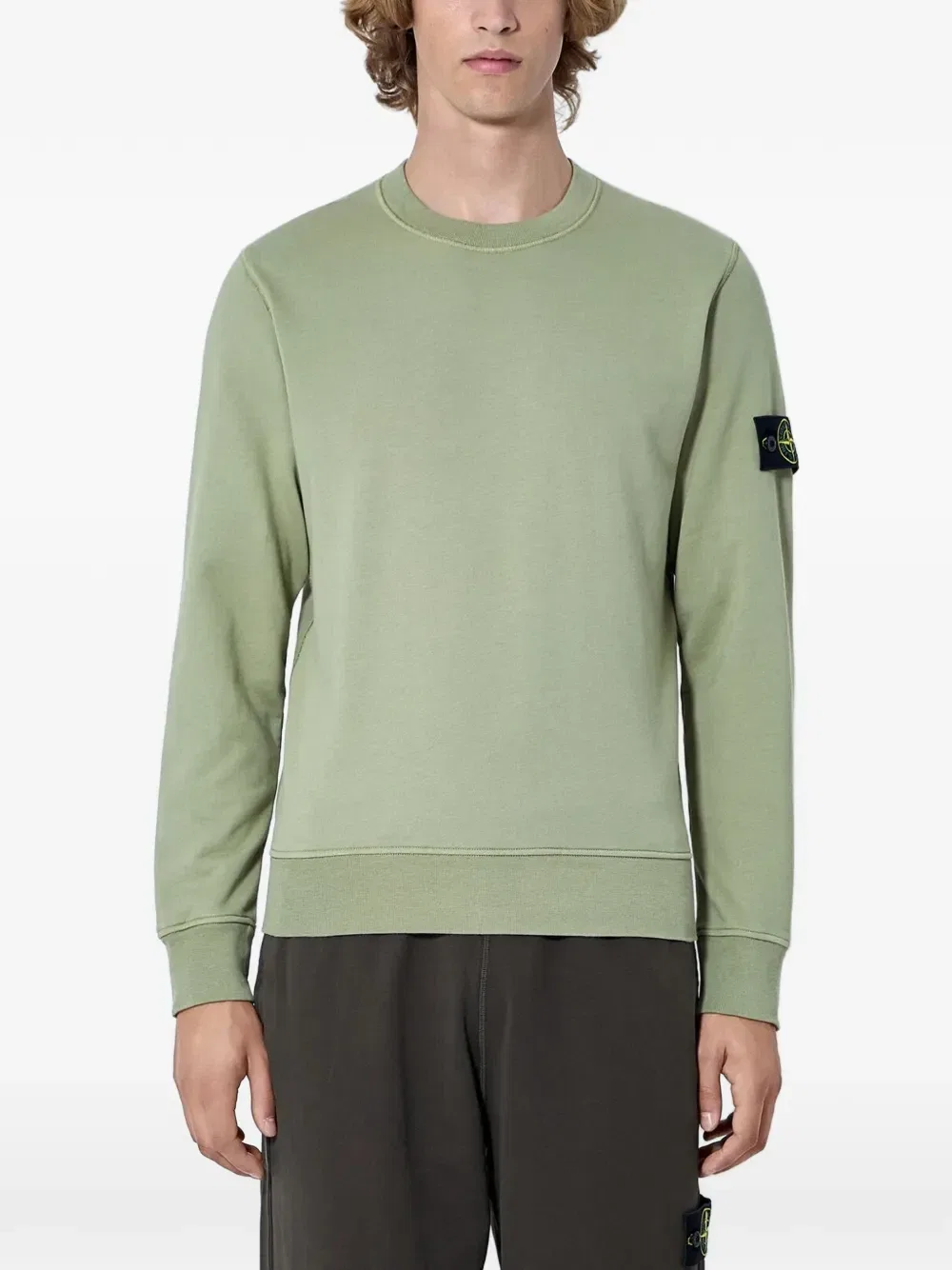 Свитер с манжетами в рубчик и нарукавным знаком Stone Island, зеленый