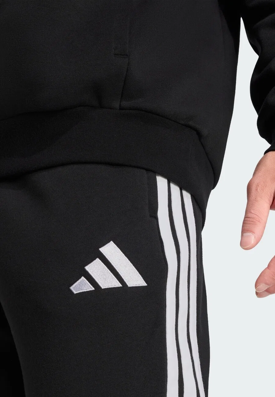 Спортивные брюки ADIDAS PERFORMANCE Tapered Workout Pants 'Tiro26 League' черного цвета — фото 4