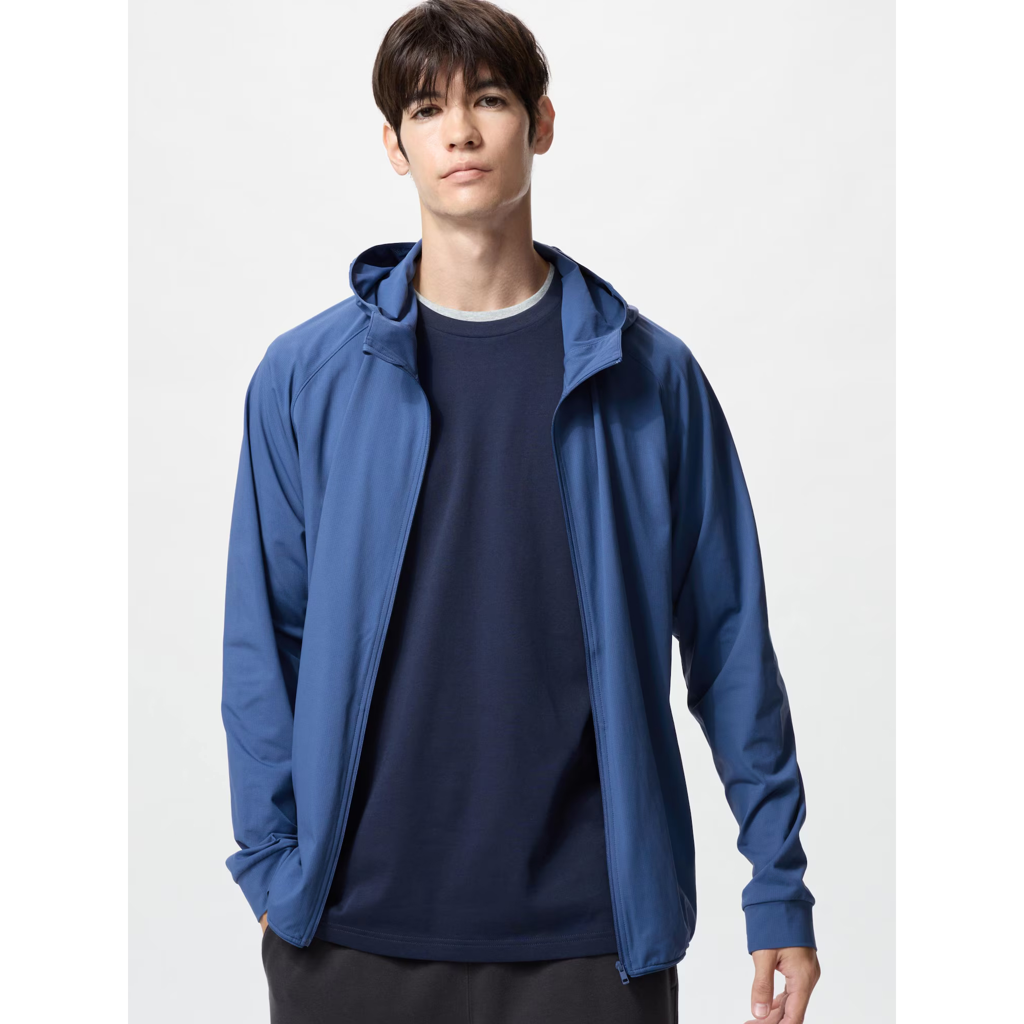 

Спортивная куртка Uniqlo Unisex, 66 синий