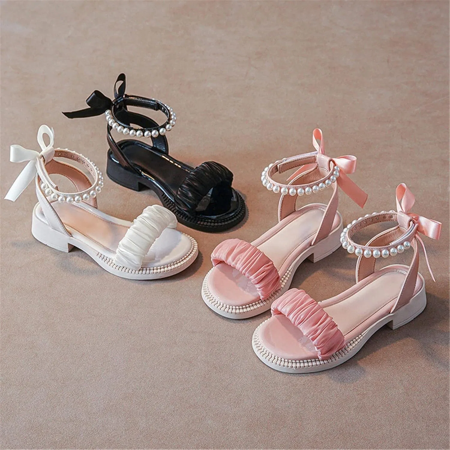 Детские босоножки для девочек с жемчугом и бантом Princess Sandals Egmy, Black — фото 4