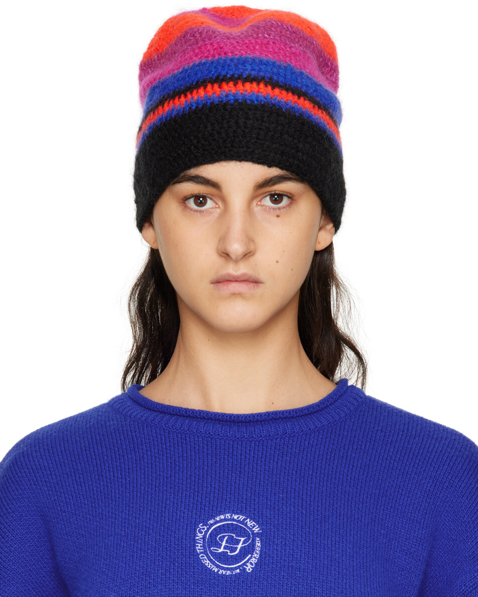 

Разноцветная шапка в полоску AGR