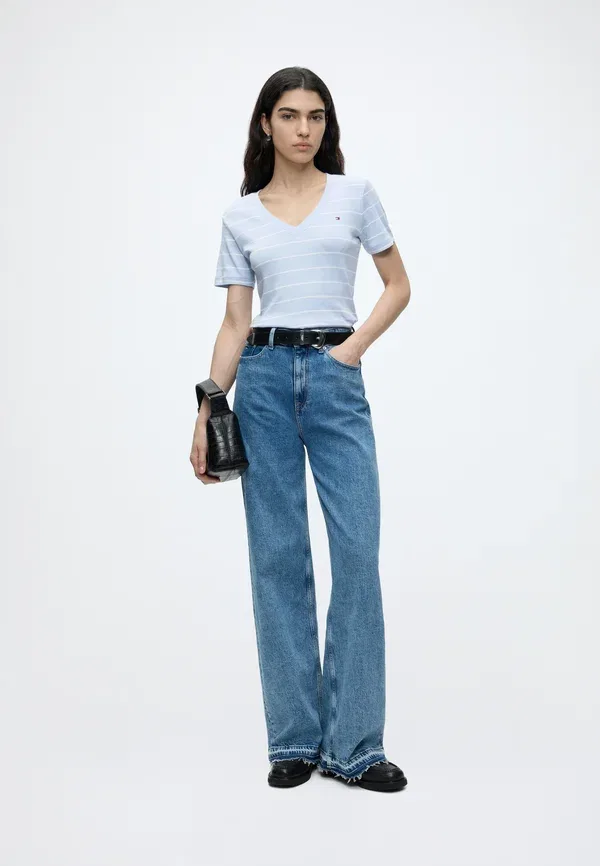 Футболка хлопковая Slim cody Tommy Hilfiger, breezy blue / ecru, синий — фото 2