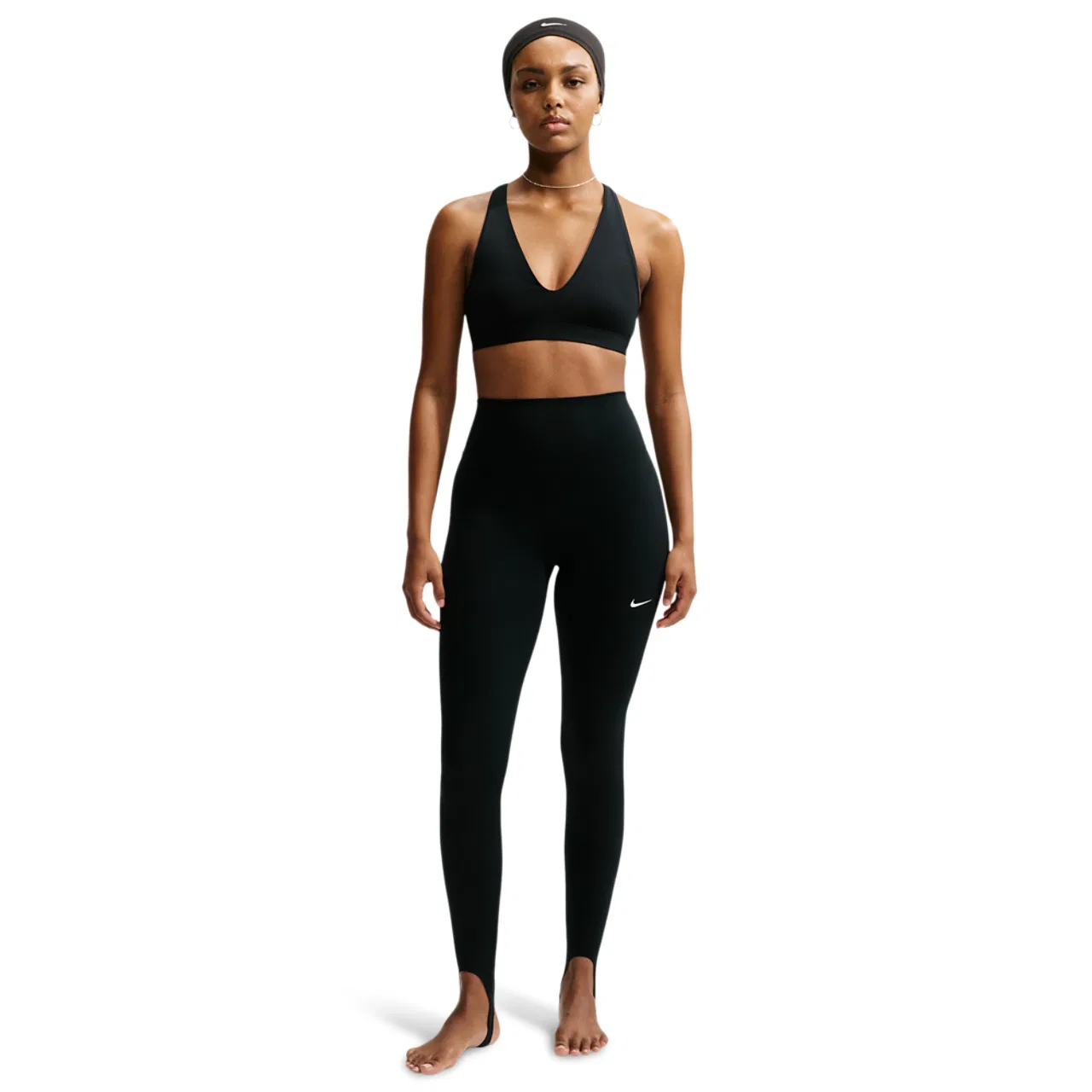 Женский спортивный бюстгальтер с легкой поддержкой Dri-FIT Indy Strappy Bra Nike, черный/белый — фото 4