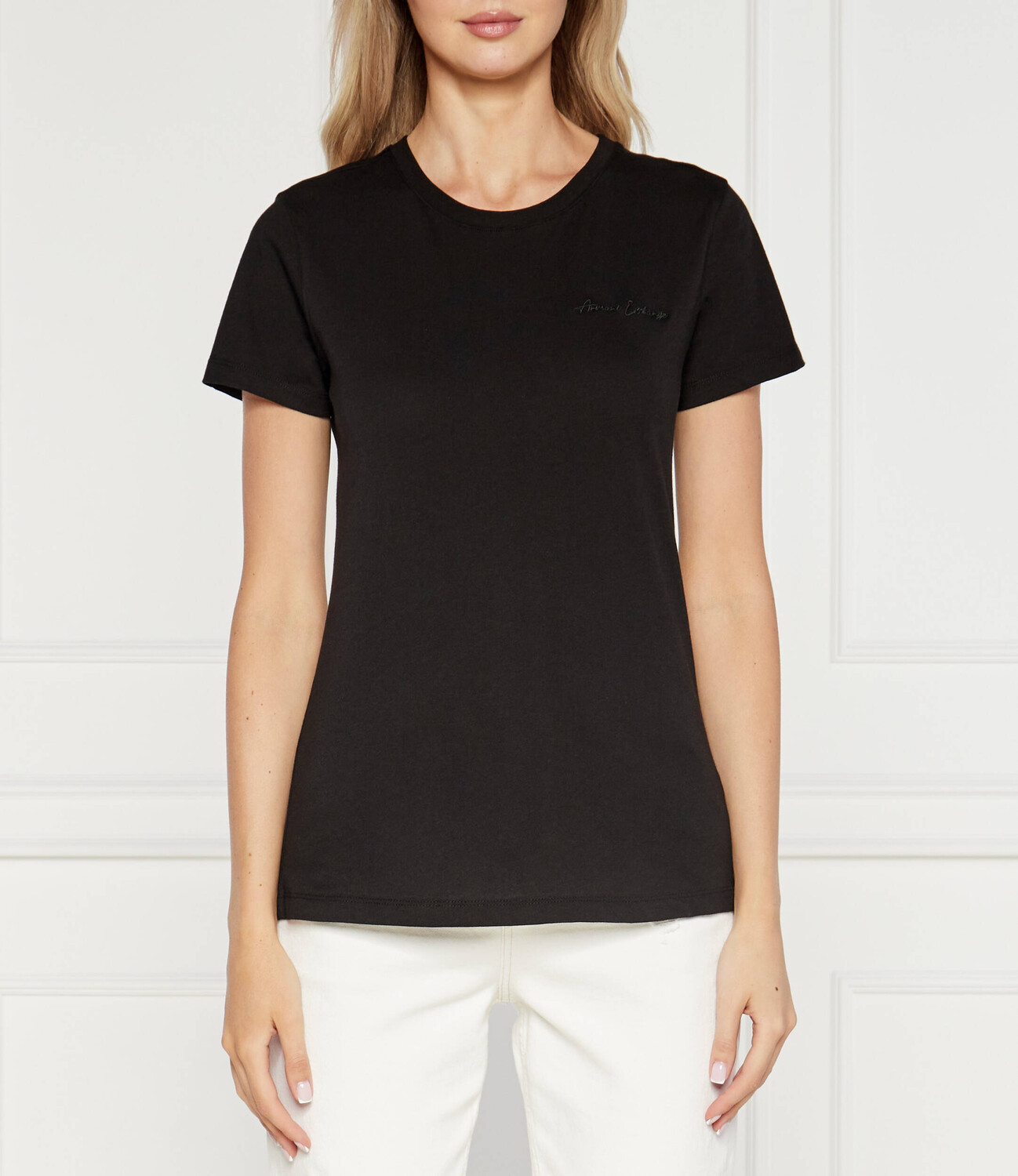 

Футболка Armani Exchange Slim Fit, черный