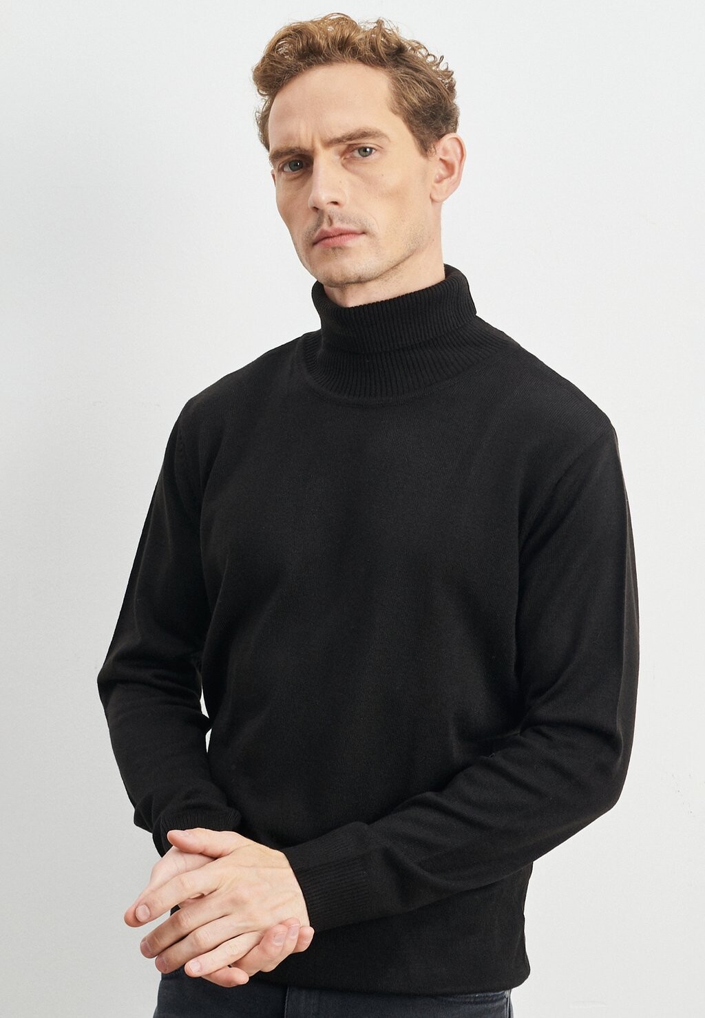 

Джемпер STANDARD FIT BASIC FULL TURTLENECK AC&CO / ALTINYILDIZ CLASSICS, черный