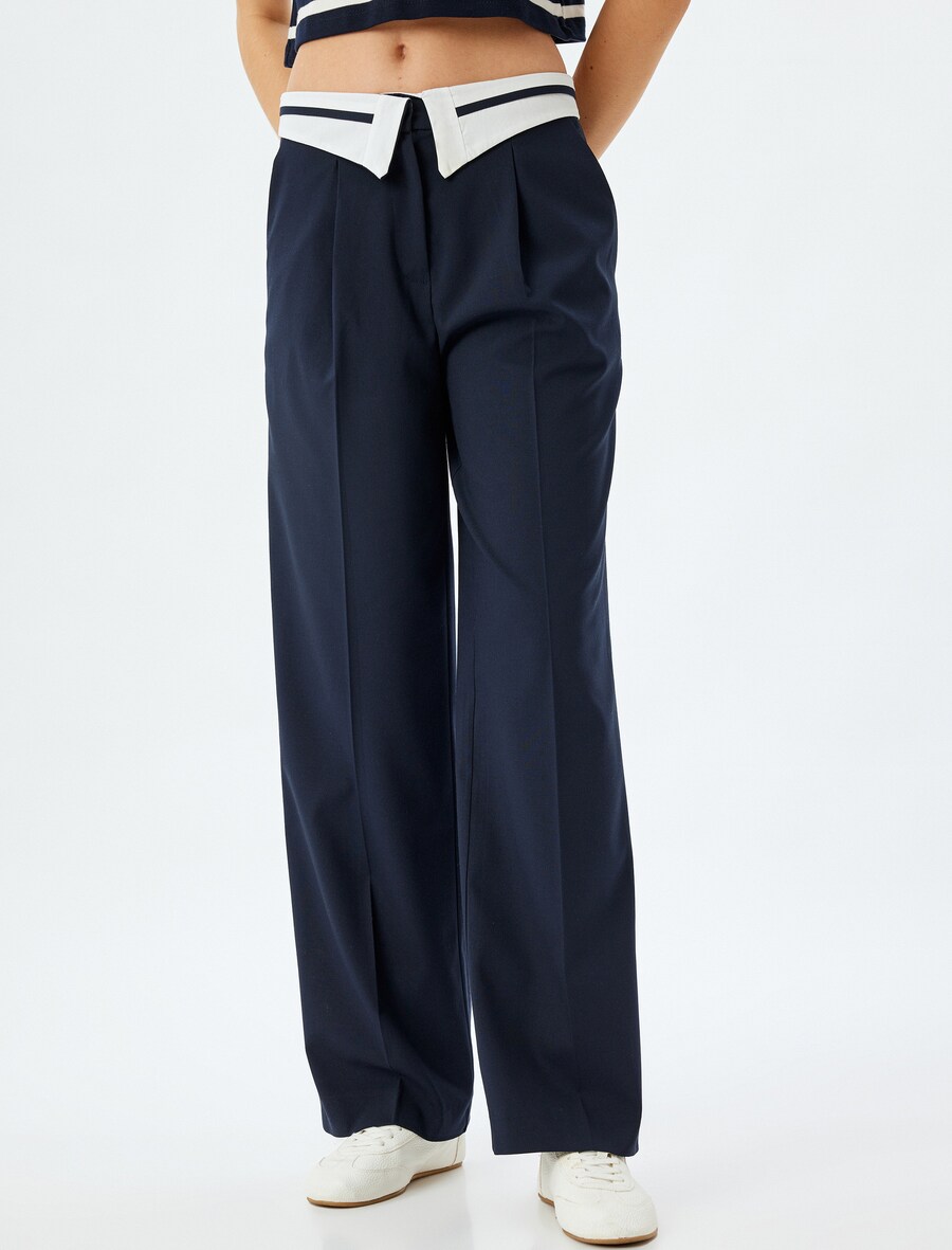 

Брюки Koton Loose fit Pleated Pants, темно-синий