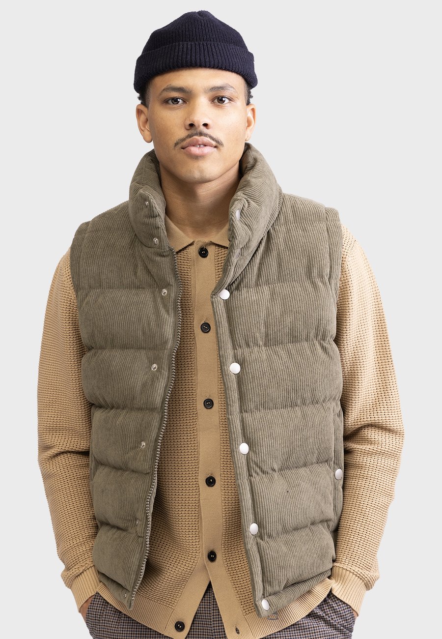 

Куртка Redefined Rebel PENNY, Oil Green/Green