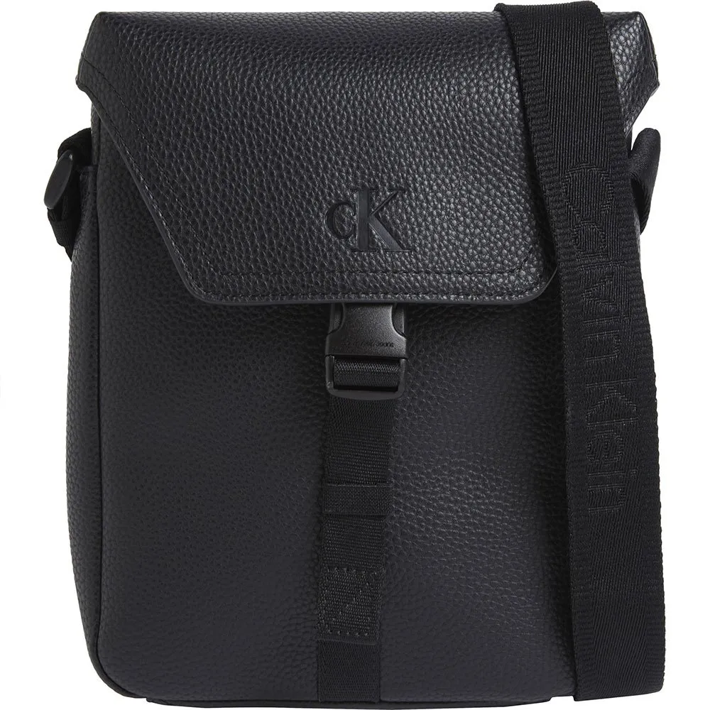 

Сумка кросс-боди Calvin Klein Jeans Ultralight Reporter 18 Pu, черный
