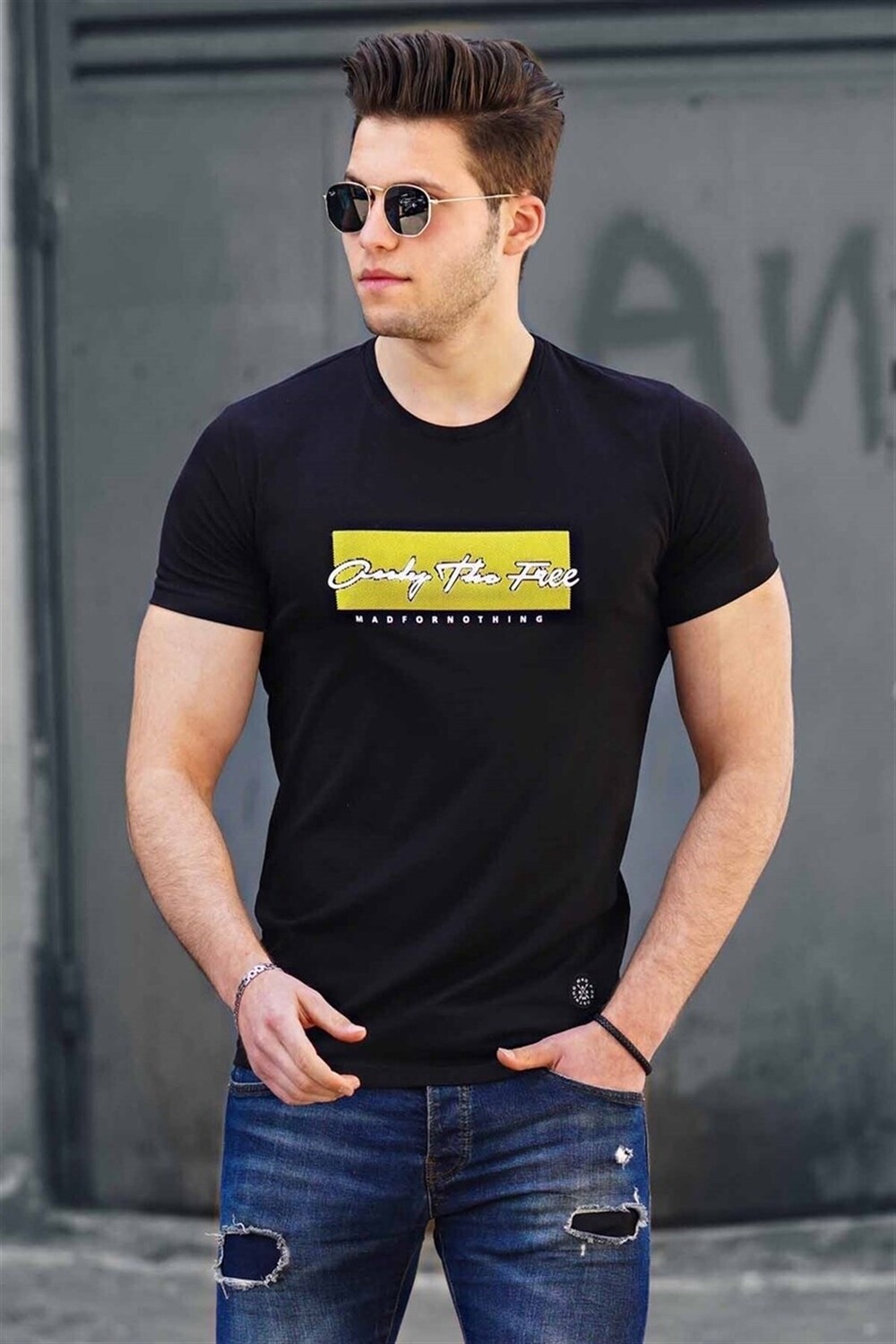 

Футболка Madmext, черный