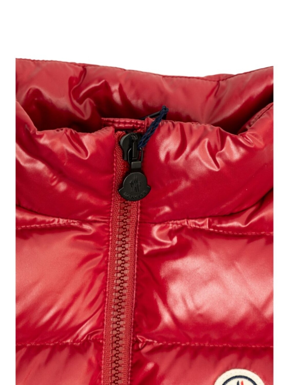 Moncler Enfant дутый жилет с нашивкой-логотипом, красный — фото 4
