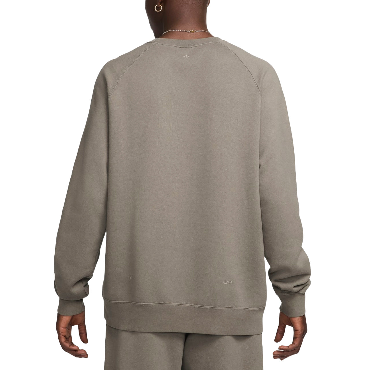 Спортивная толстовка Nike x NOCTA Fleece CS Crewneck Sweatshirt 'Olive Grey' FN8160-040, серый — фото 2