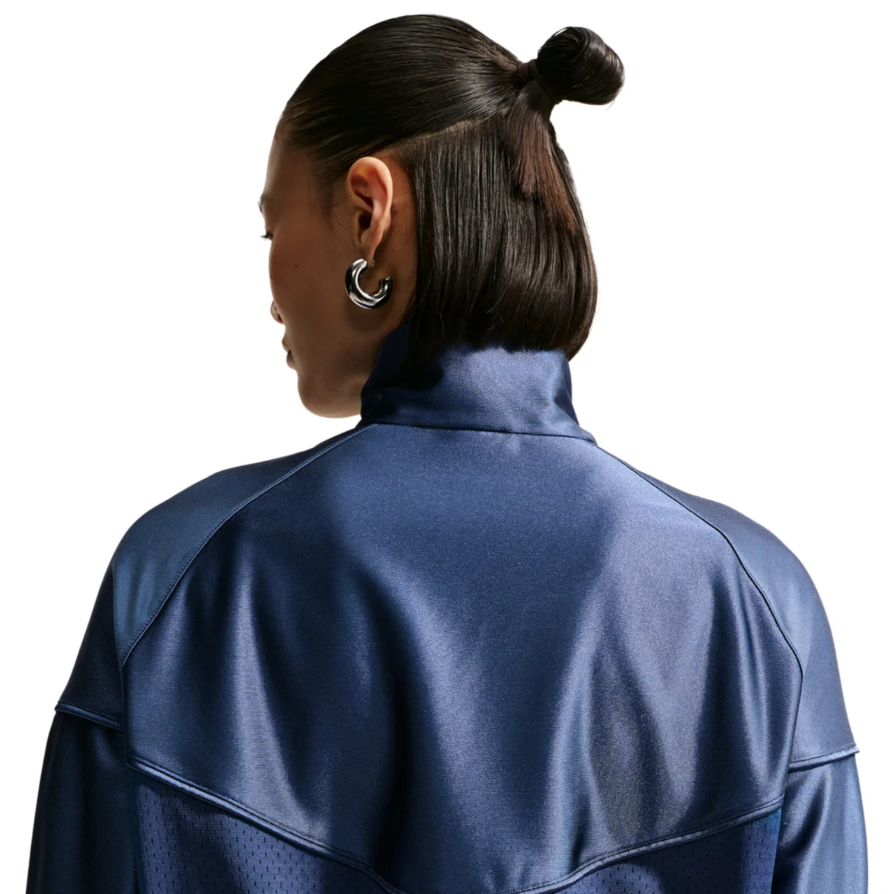 Женская куртка Heritage Festival Windrunner Nike, цвет Mystic Navy/Mystic Navy — фото 2