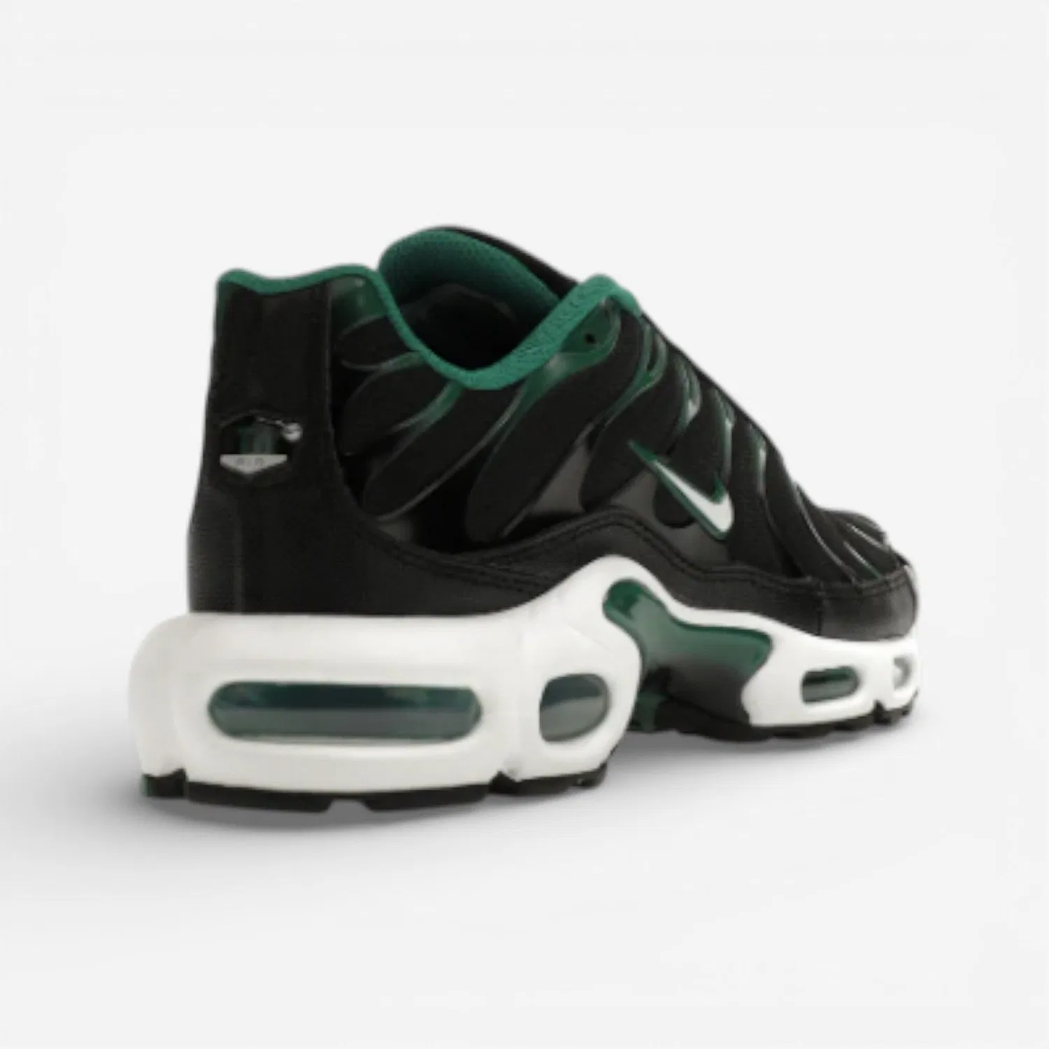 Детские кроссовки с амортизацией Nike Air Max Plus Black Malachite, Schwarz — фото 3