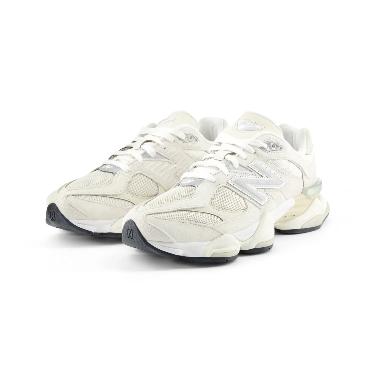 Детские кроссовки с массивной подошвой NB 9060 New Balance, Ecru — фото 4