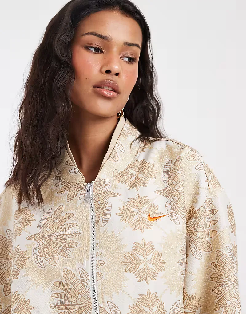 Куртка Nike Athlete Collections с принтом, бежевый — фото 3