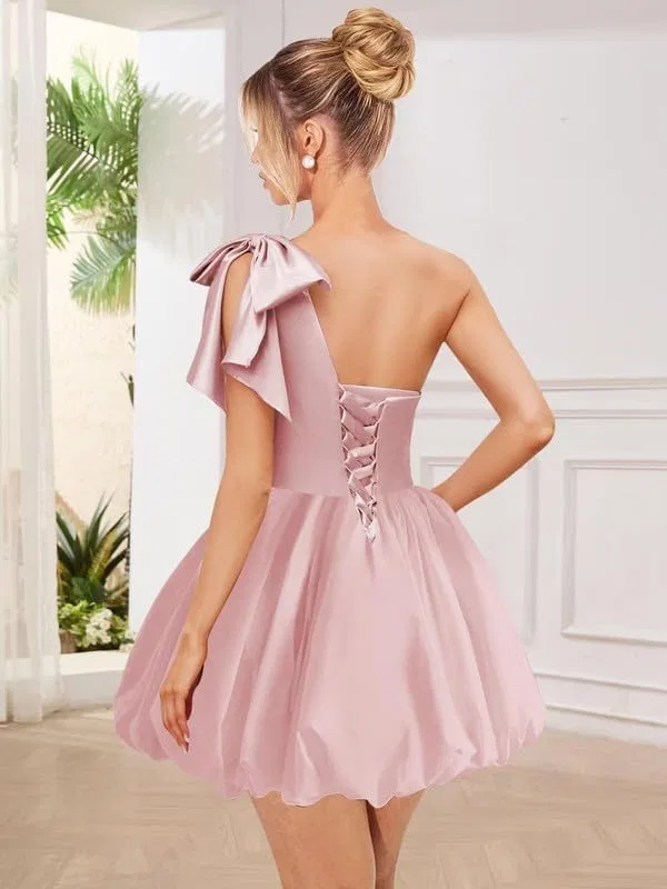 Женское коктейльное платье с одним плечом и бантом Satin, Silver — фото 3