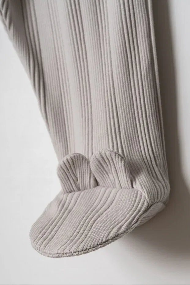 Детские штаны для девочек с принтом Teddy Bear Figure and Booties Hafy Baby, Gray — фото 3