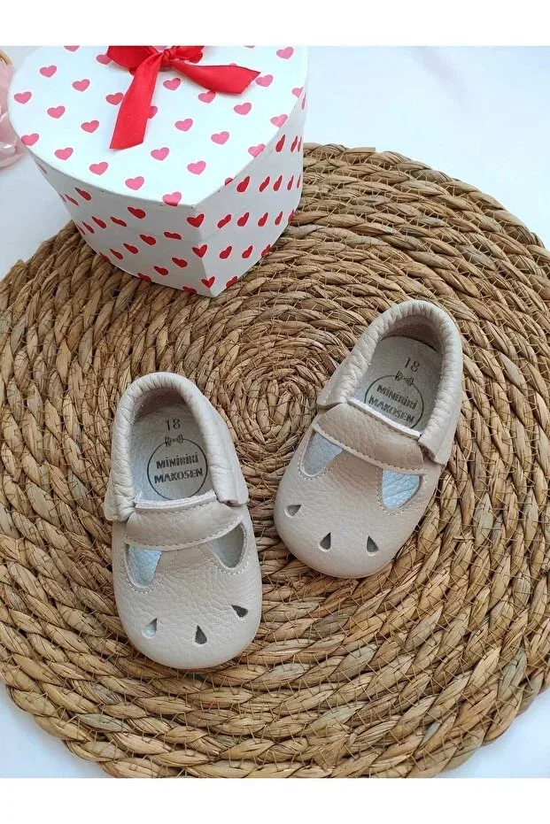 Детские мокасины-пинетки из натуральной кожи Minibiri, Beige