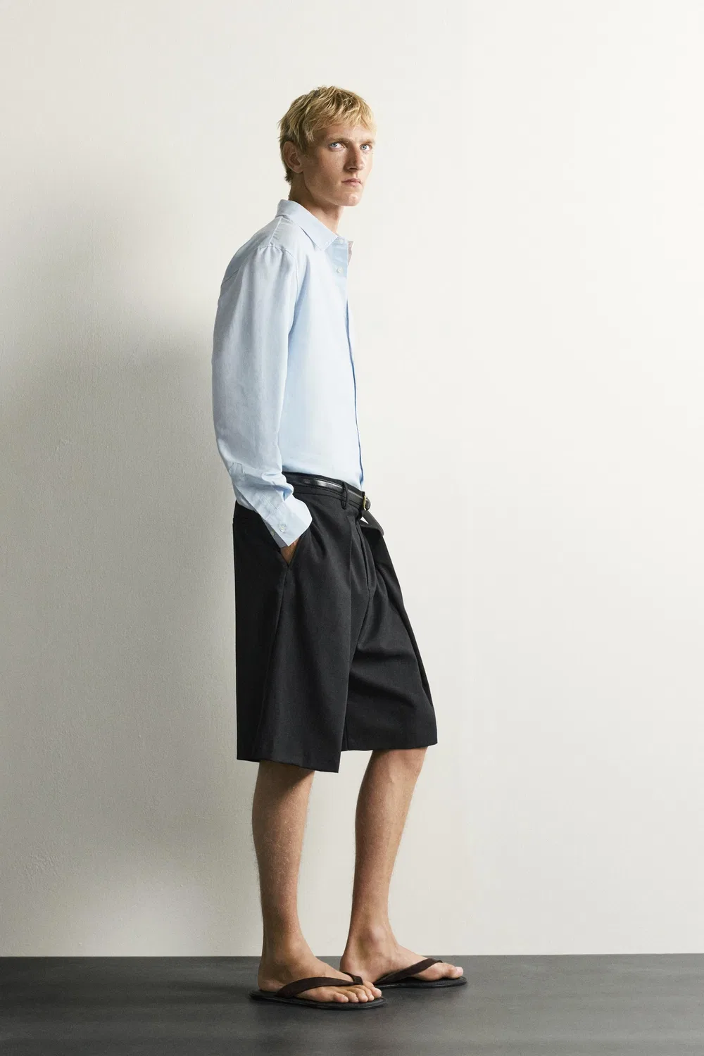 Шорты-бермуды с широкими штанинами и плиссировкой ZARA, Black — фото 4