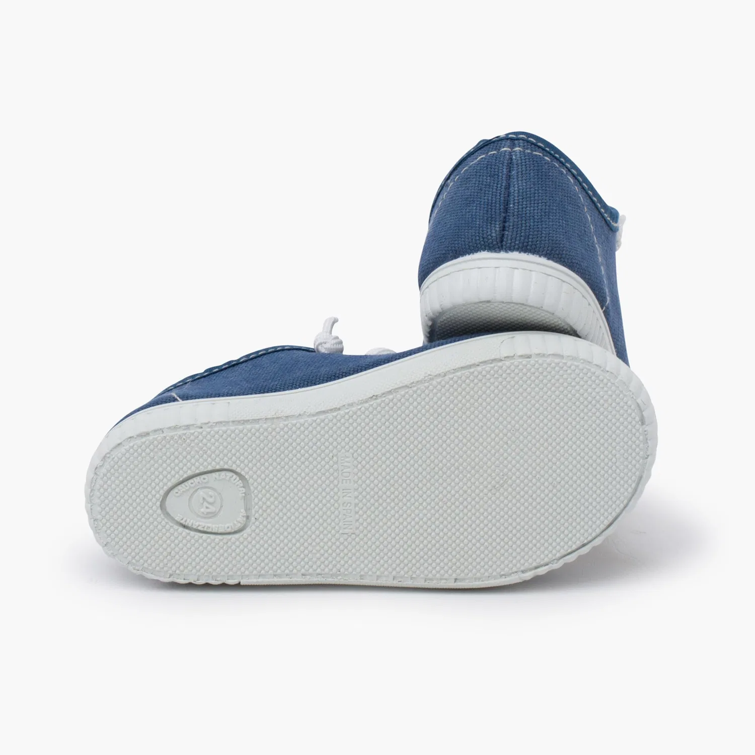 Детские туфли-лодочки на тонкой подошве с эластичными шнурками Pisamonas Wallaby Boat Shoes, Blue Metallized — фото 4