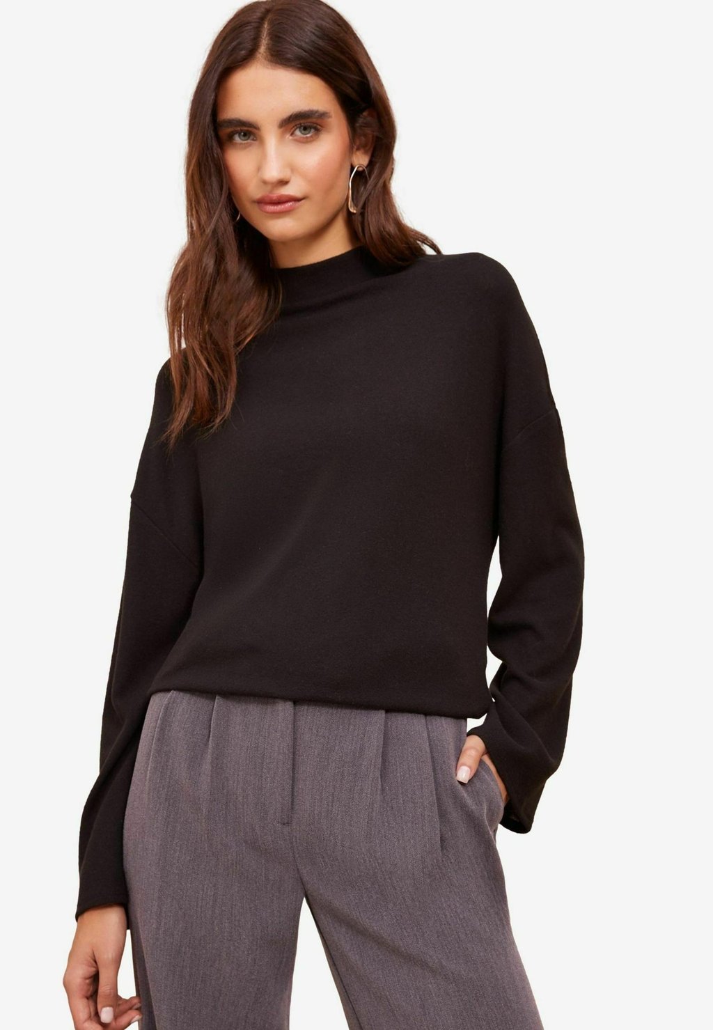 

Джемпер LONG SLEEVE COSY FUNNEL NECK Friends Like These, черный